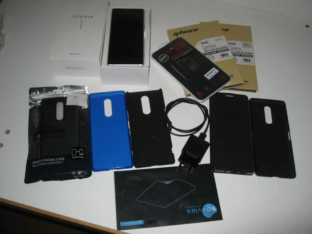 Billede 1 - Sony Xperia 1 128GB med masser af tilbehør