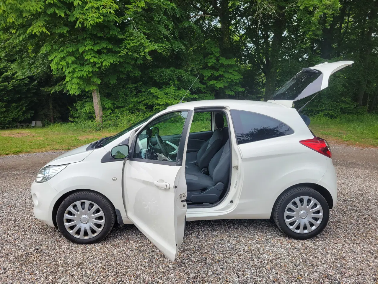 Billede 2 - Ford Ka Titanium - meget velholdt