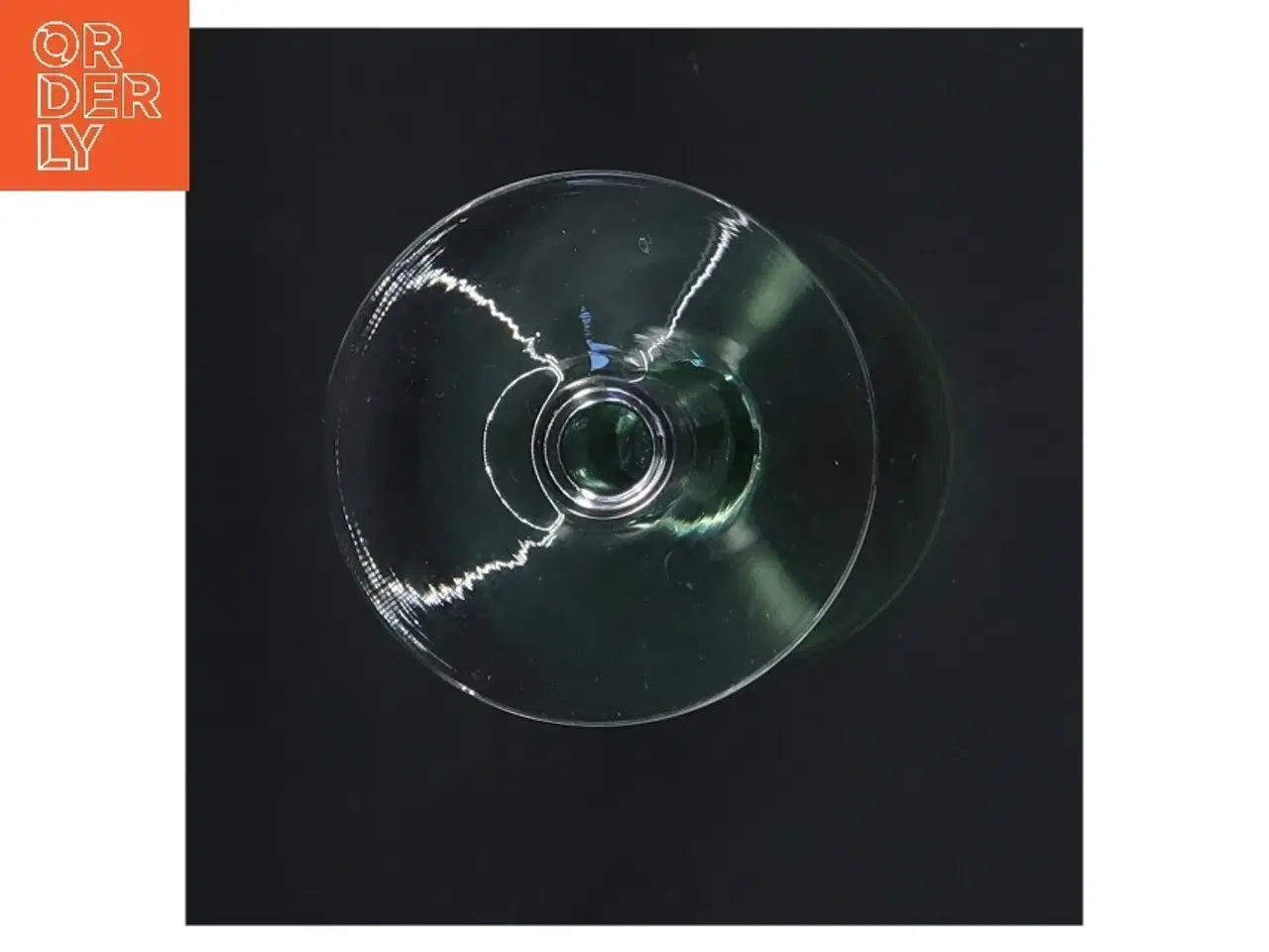 Billede 2 - Vintage grønt vinglas med mønster (str. Ø 6 cm længde 15 cm)