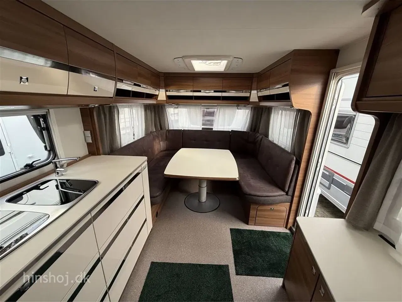 Billede 11 - 2017 - Dethleffs Nomad Snow 590 RF   Dejlig vogn med rundsidegruppe og fransk dobbeltseng fra Hinshøj Caravan A/S