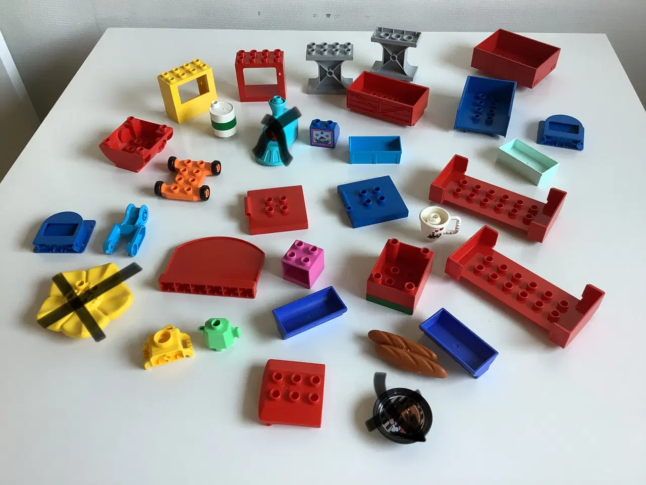 Billede 10 - Lego Duplo reservedele (10 billeder på annoncen)