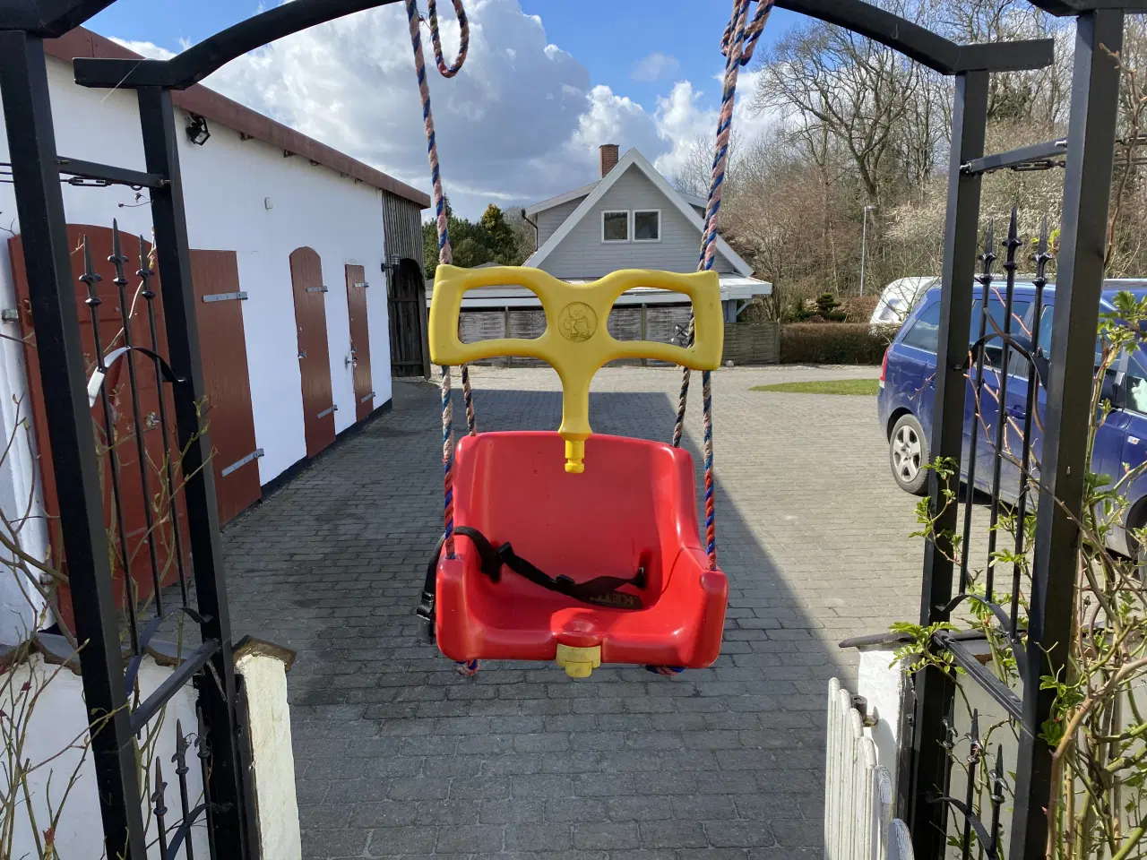 Billede 2 - Barnegynge