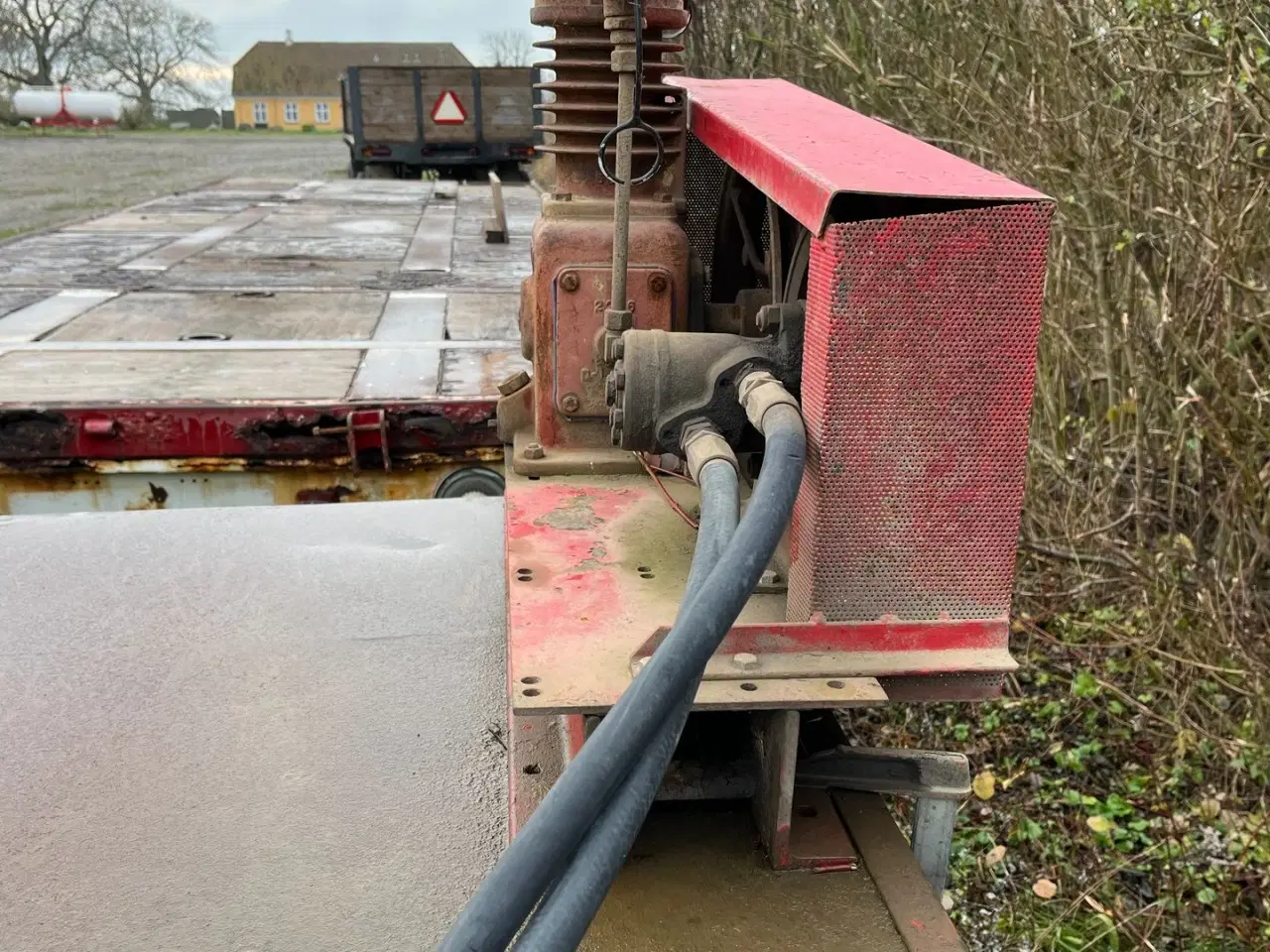 Billede 5 - Dalsø 2500 Kg traktor tank 3 punkt 4650 liter + pumpe + flowmåler