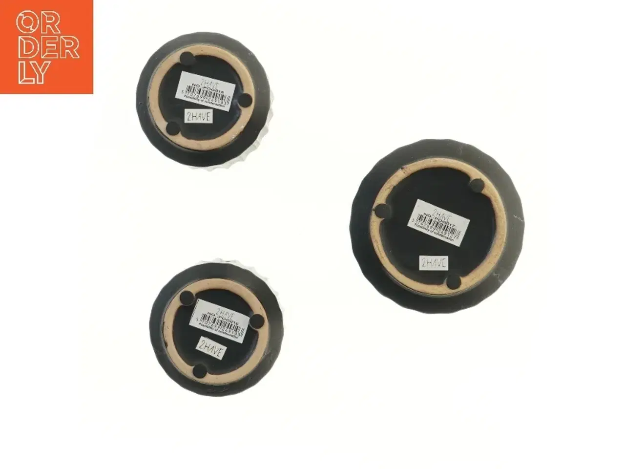 Billede 3 - Sort ribbet potte sæt fra 2have (str. 3 stk Ø 10 & 10 & 12 cm)