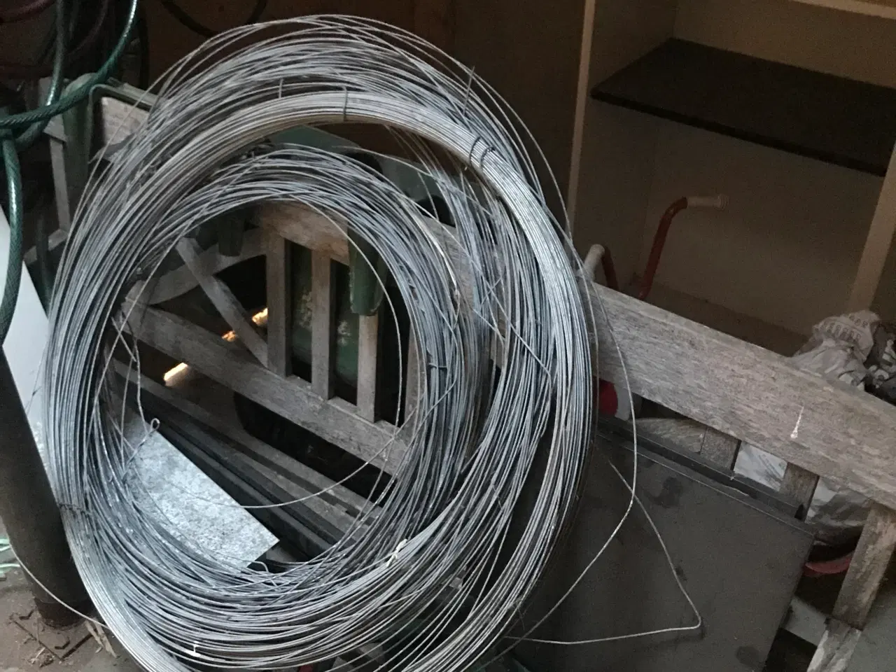 Billede 1 - Hegnstråd og kanin indhegning