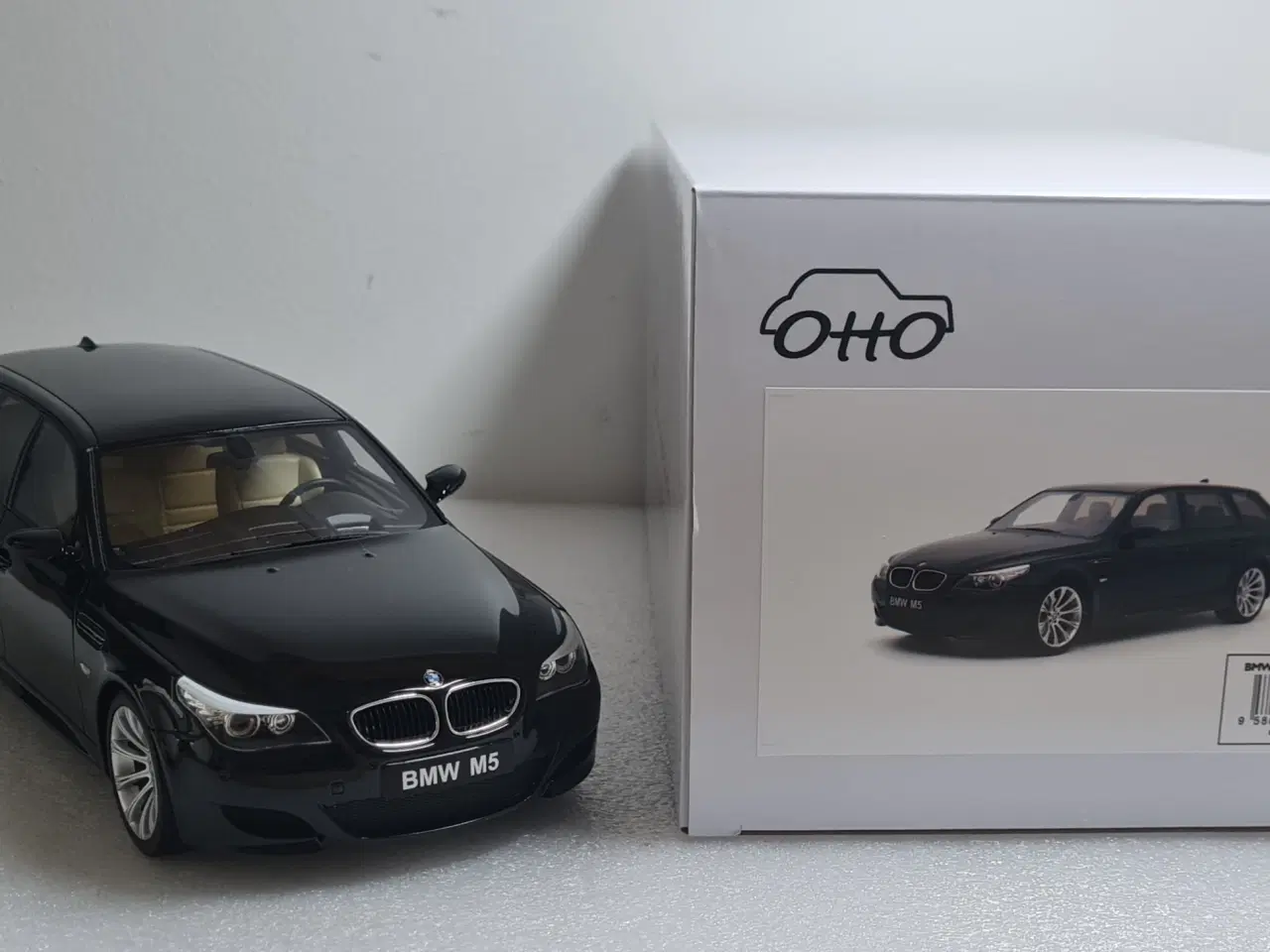 Billede 9 - 1:18 BMW M5 E61 Touring ottomobile 