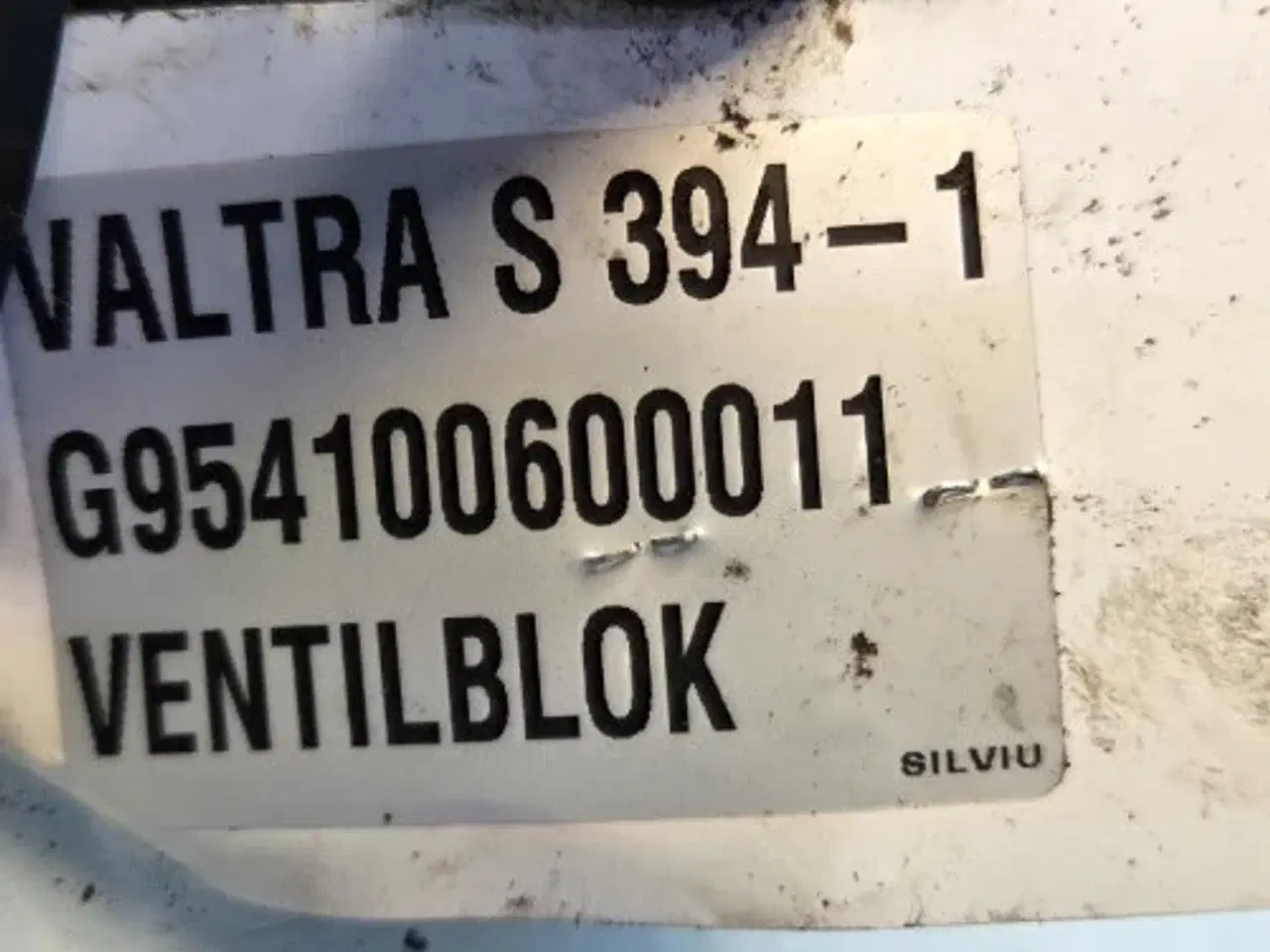 Billede 5 - Valtra  S394   Ventil   G954100600011
