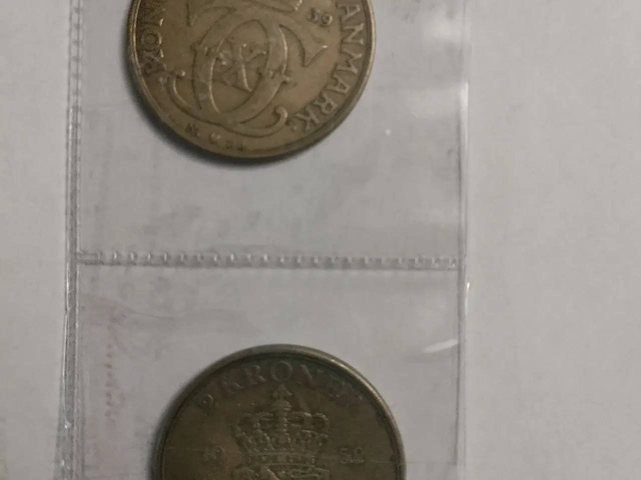 Billede 4 - Danske 2 stk. "gule" 2 kroner