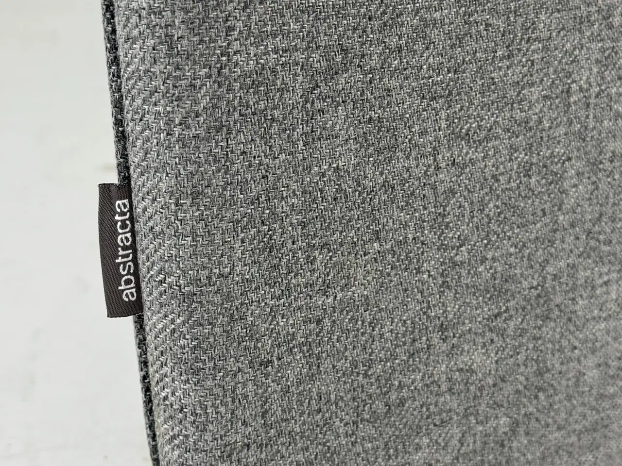 Billede 3 - Abstracta Softline Bordskærm – Grå 160x50