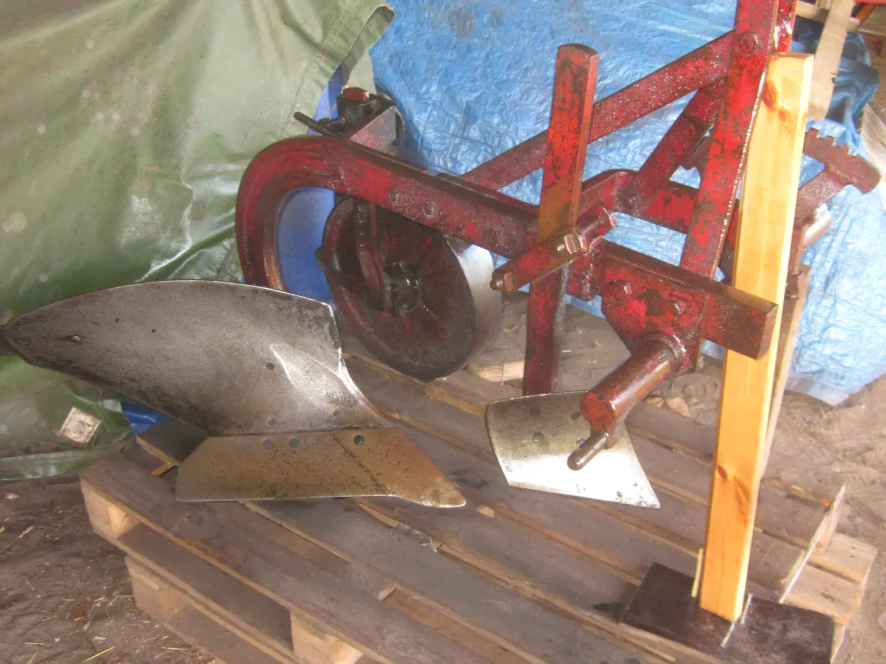 Billede 1 - SKJOLD 14 tomme , I meget GOD stand.