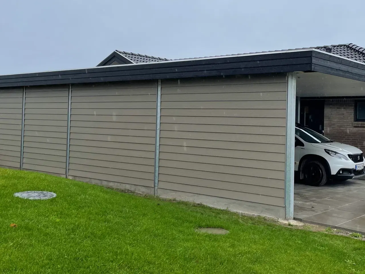 Billede 3 - Ca. 20 stk. Hardie Plank i barkbrun farve