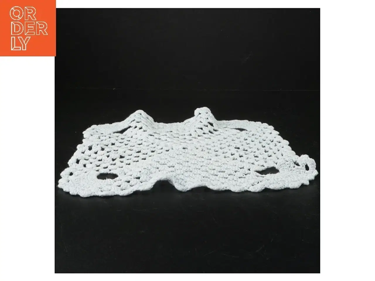 Billede 2 - Hæklet dækkeserviet (str. 30 cm)