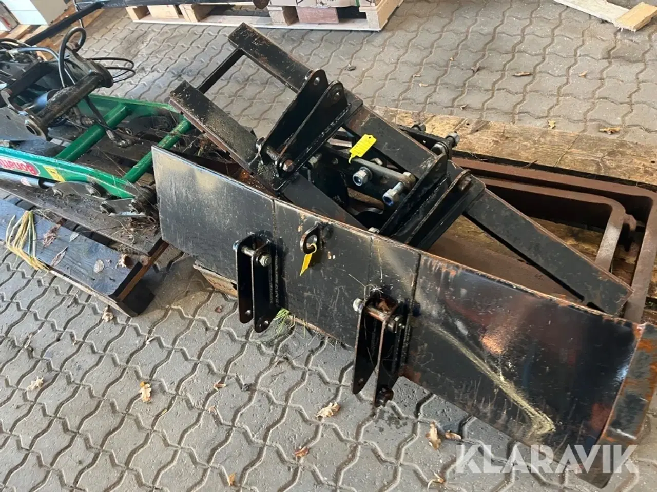 Billede 12 - Frontlæsser med skovl og gafler Bonatti CP2