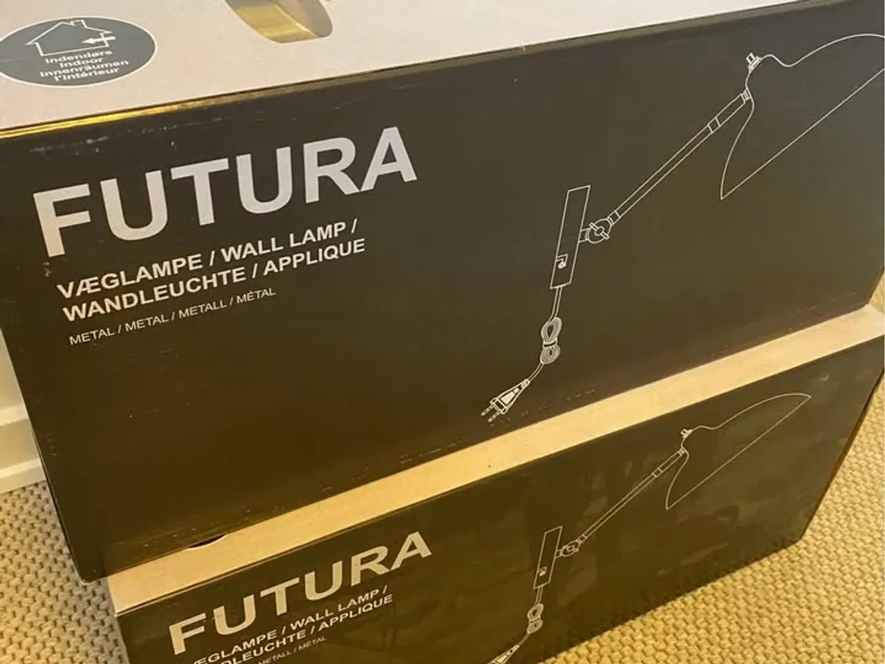 Billede 2 - 2 NYE væglamper FUTURA fra Dyberg Larsen