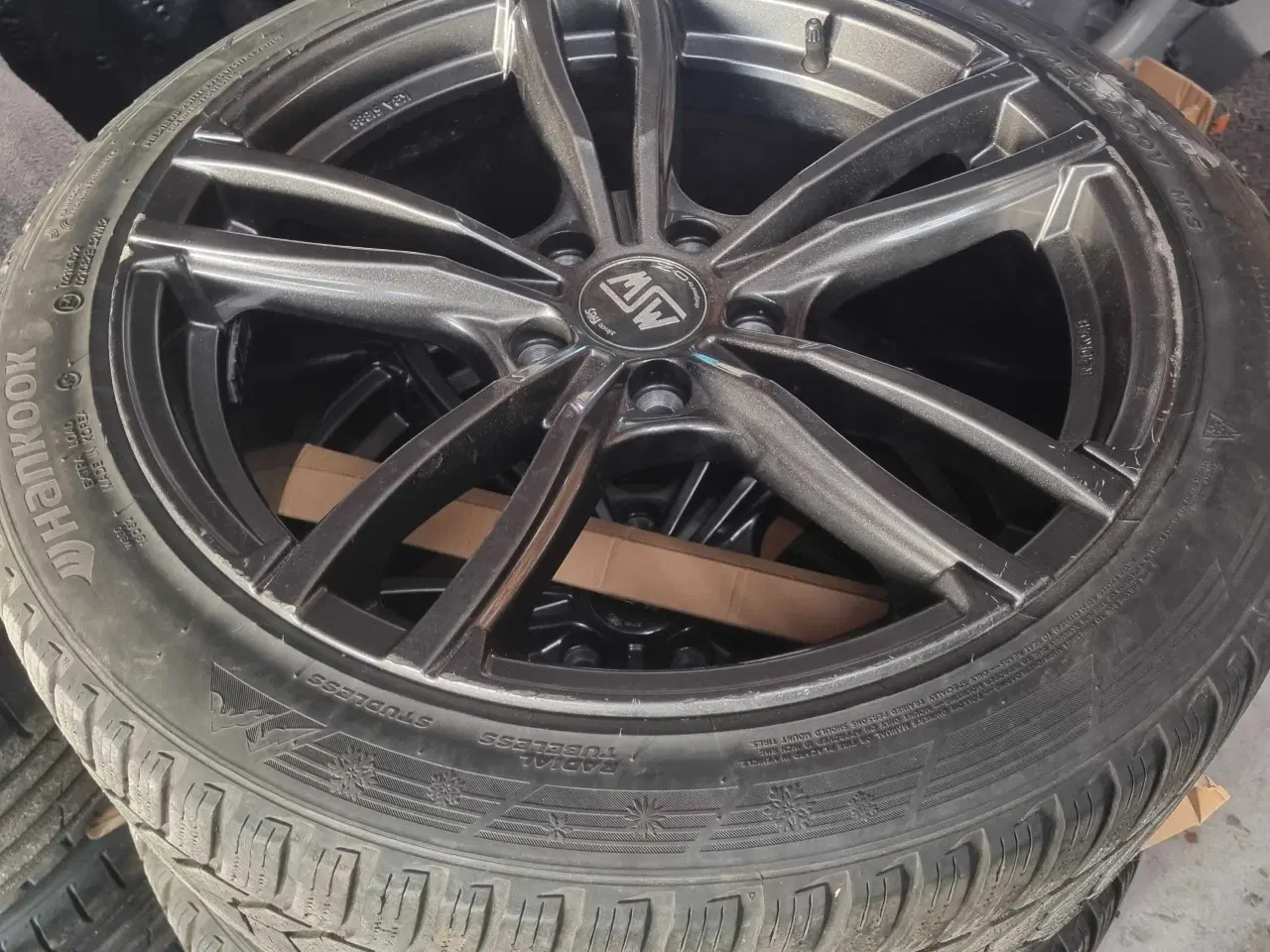 Billede 2 - 19 tommer 5x120 O.Z fælge med gode Vinterdæk 