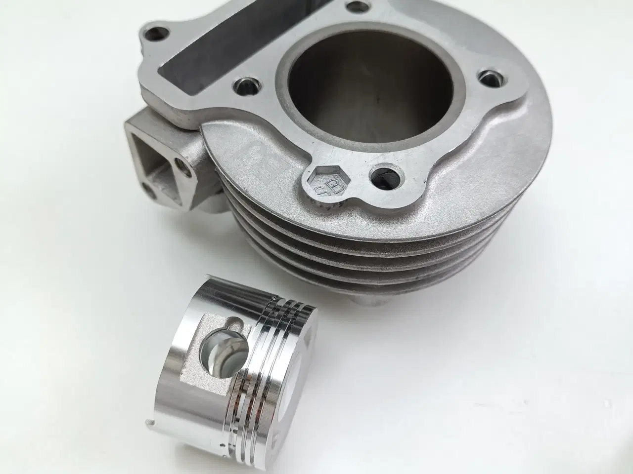 Billede 7 - NY! 72cc Komplet Cylinderkit + Topstykke + Tændrør