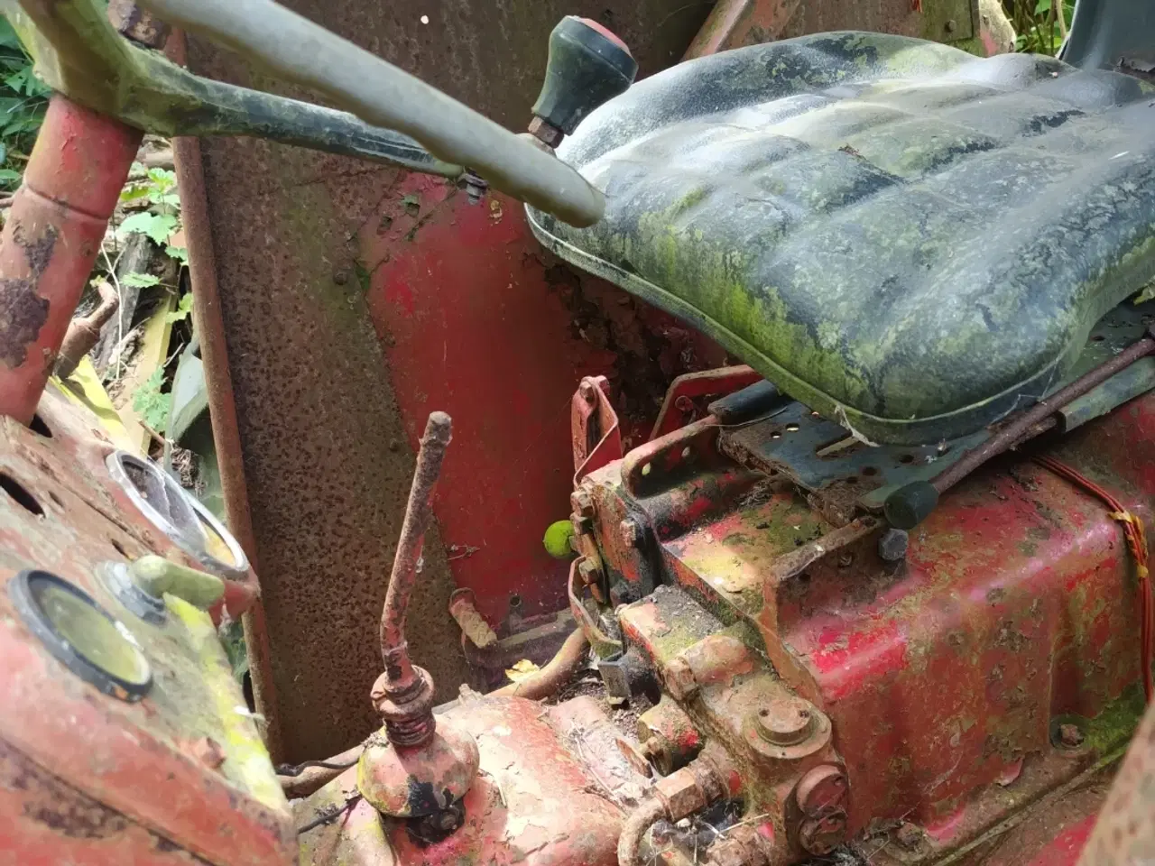 Billede 6 - Traktor IH 275b Diesel m. Frontlæsser 