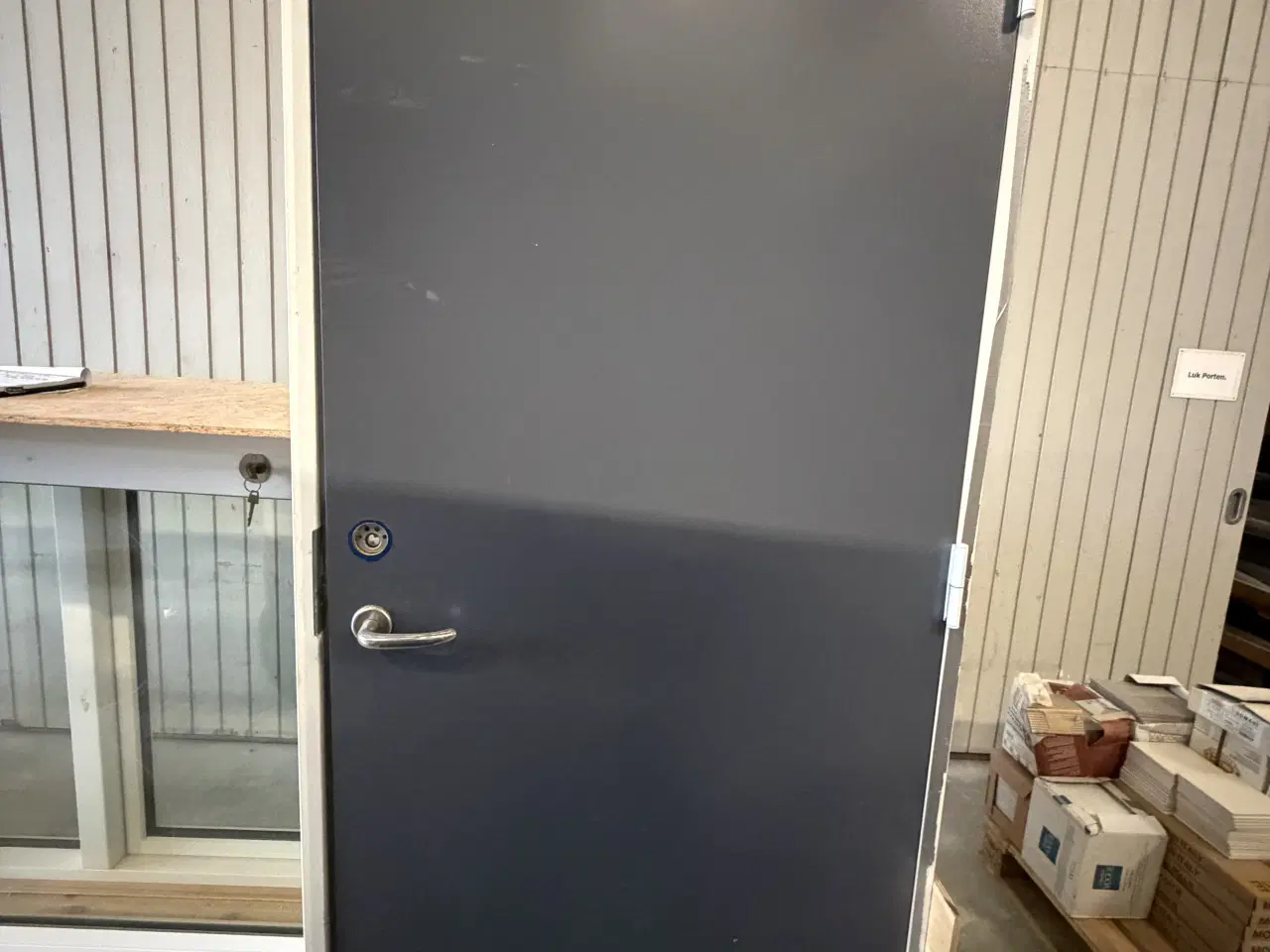 Billede 3 - Massiv dør m. Karm & greb 