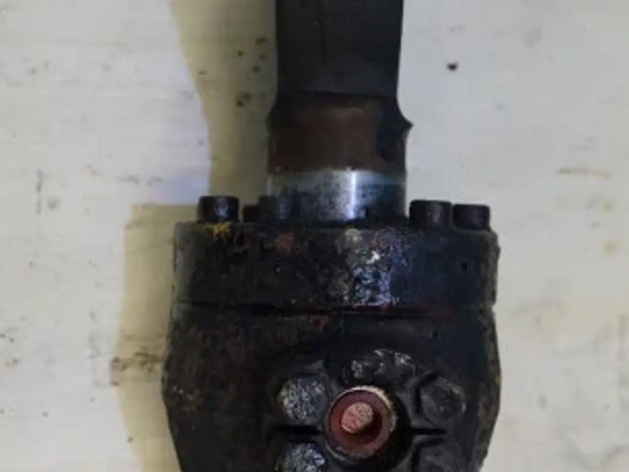 Billede 7 - Volvo L120 Styrecylinder V. VOE11088049