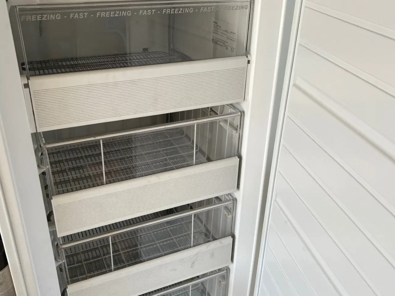 Billede 2 - Vestfrost Skabsfryser 172L