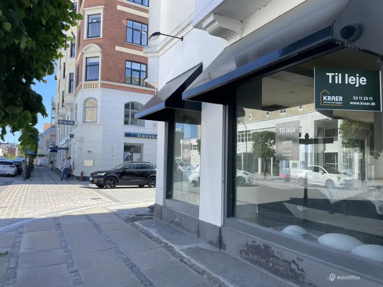Billede 3 - Flot hjørnebutik - Eventuel mulighed for café med kold/varm mad