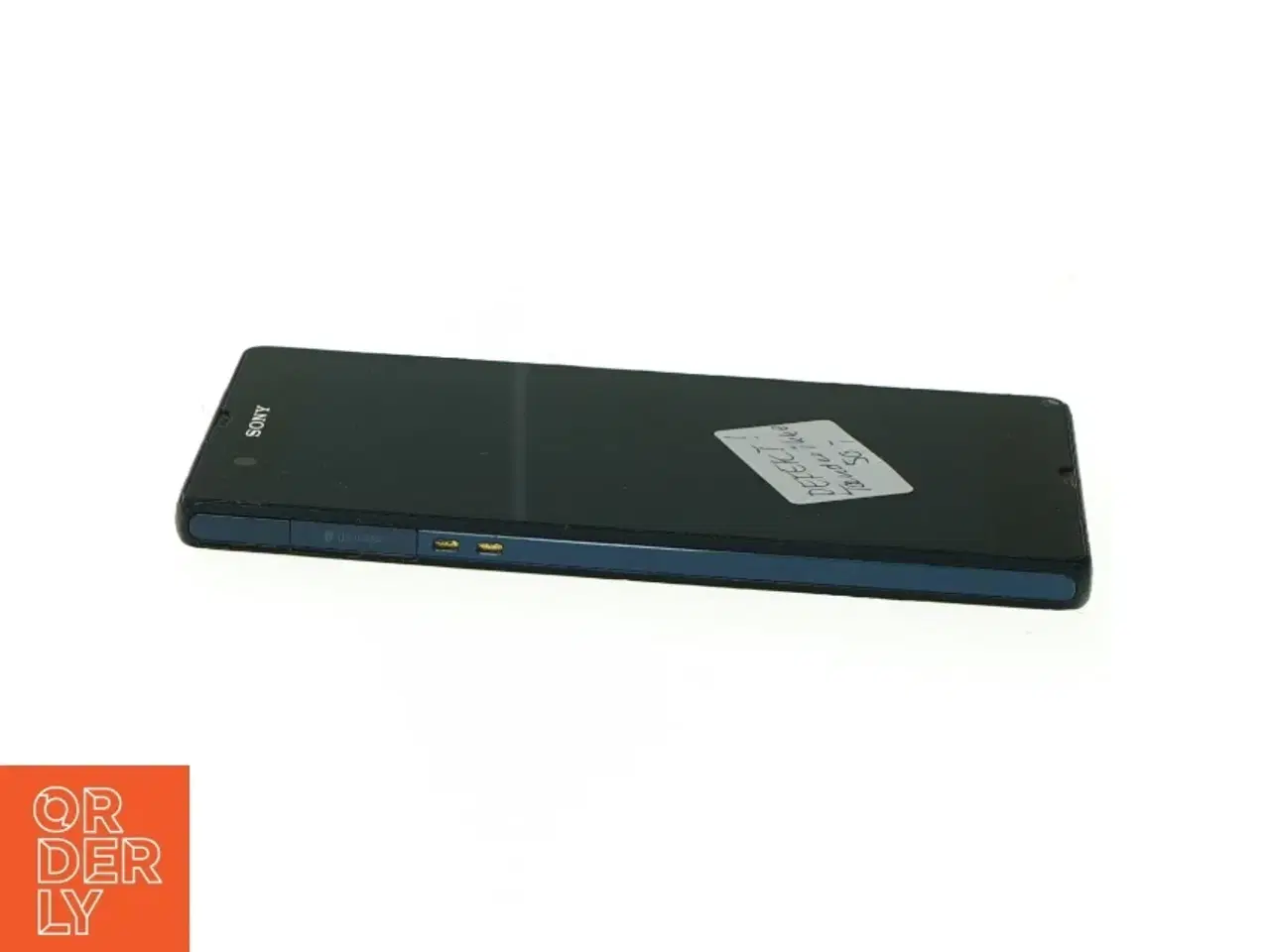 Billede 2 - Defekt Sony xperia mobil fra Sony (str. 14 x 7 cm)
