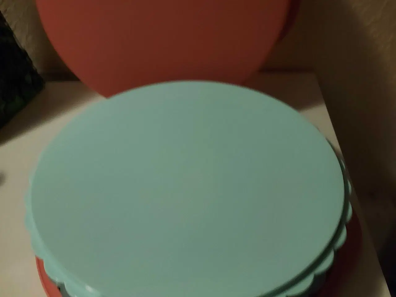 Billede 3 - Tupperware lagkagefad med ekstra lag