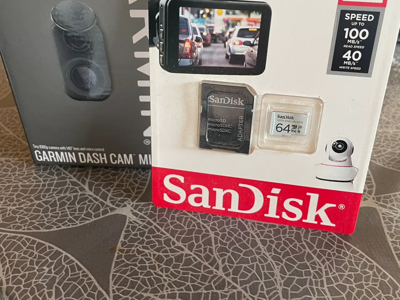 Billede 3 - Garmin Dash Cam Mini 2 inkl. 64 GB disk