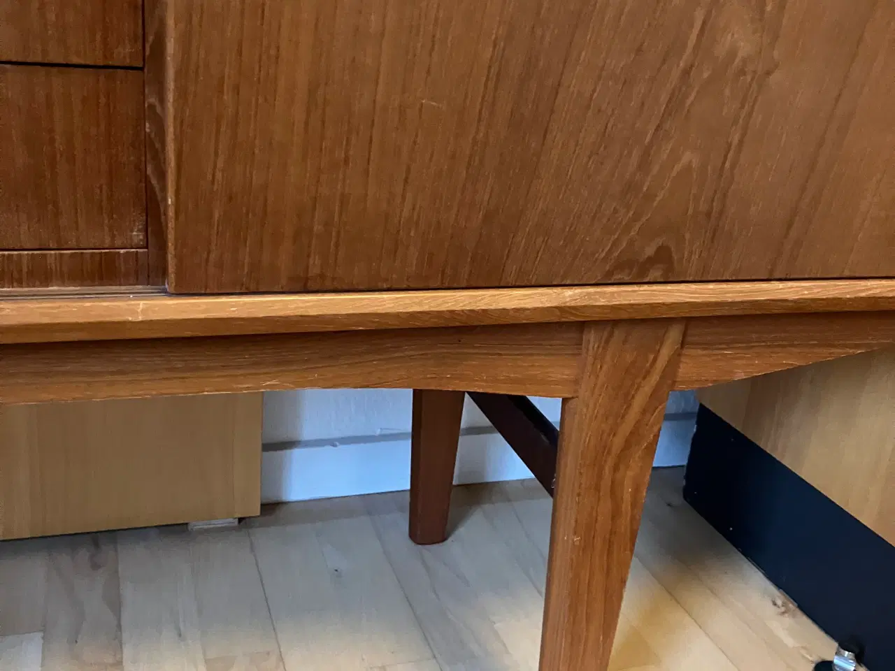 Billede 6 - Retro teak skænk