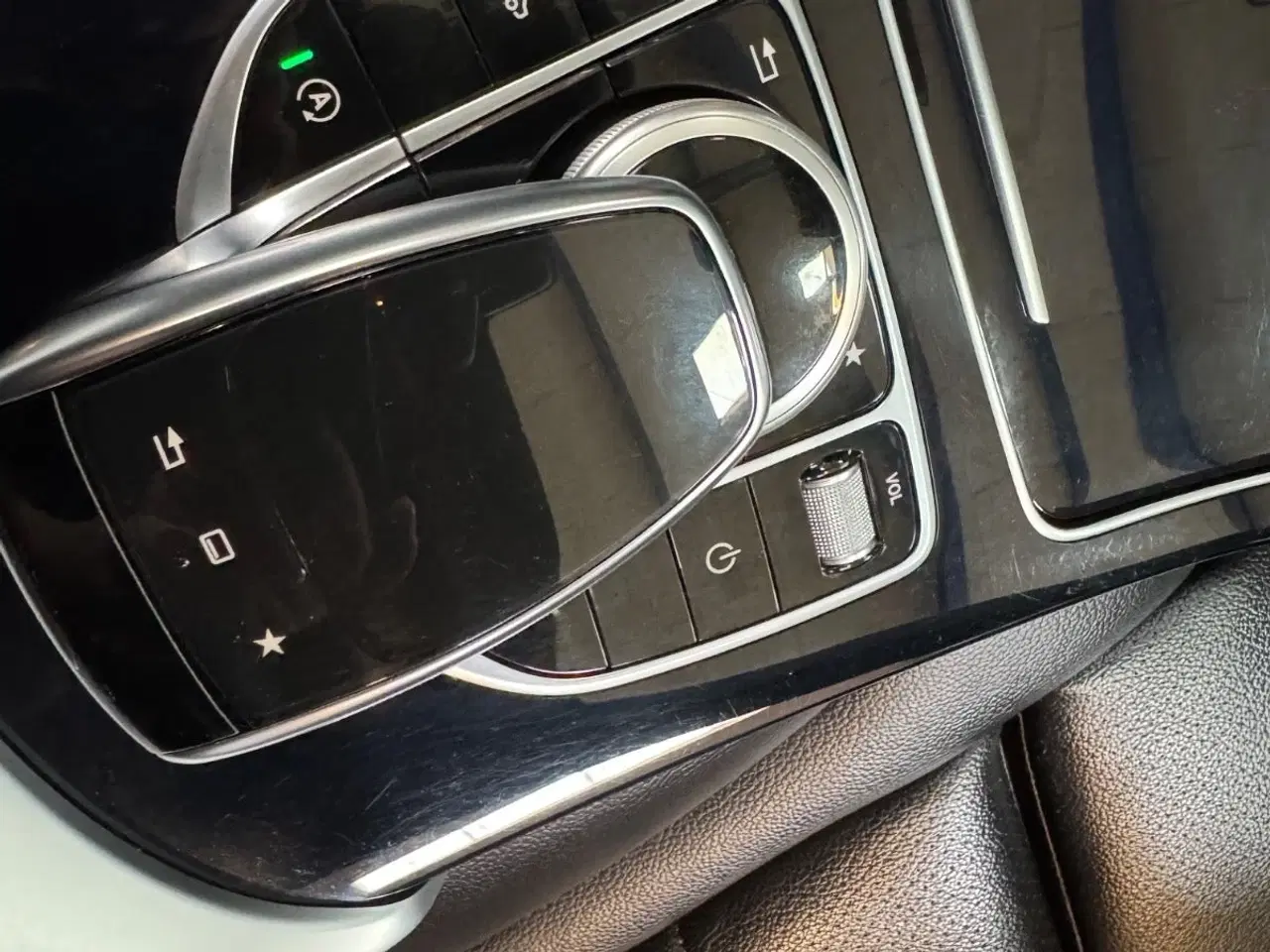 Billede 21 - Mercedes C400 3,0 AMG Line stc. aut. 4Matic