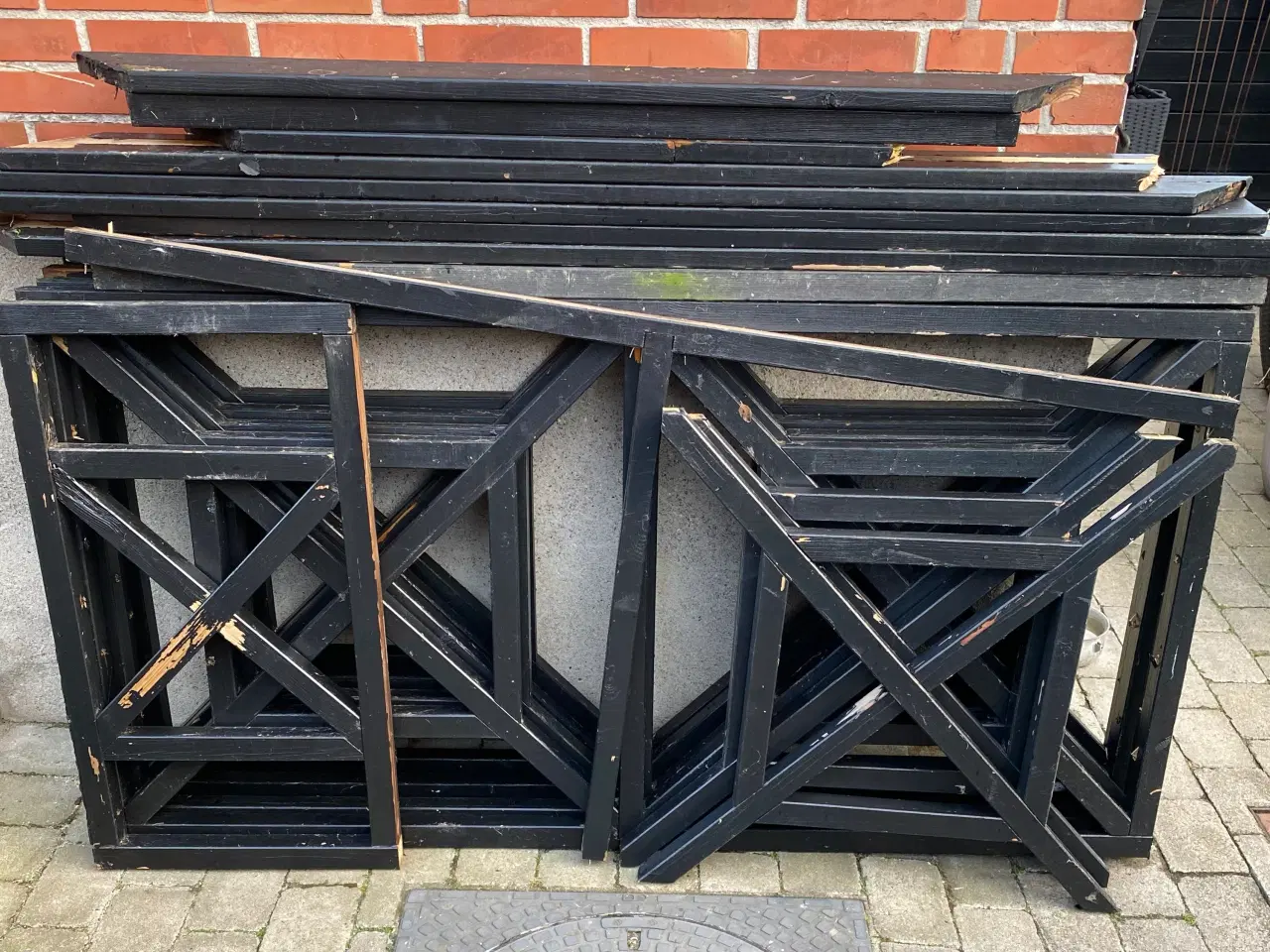 Billede 4 - Sortmalet stakit hegn 