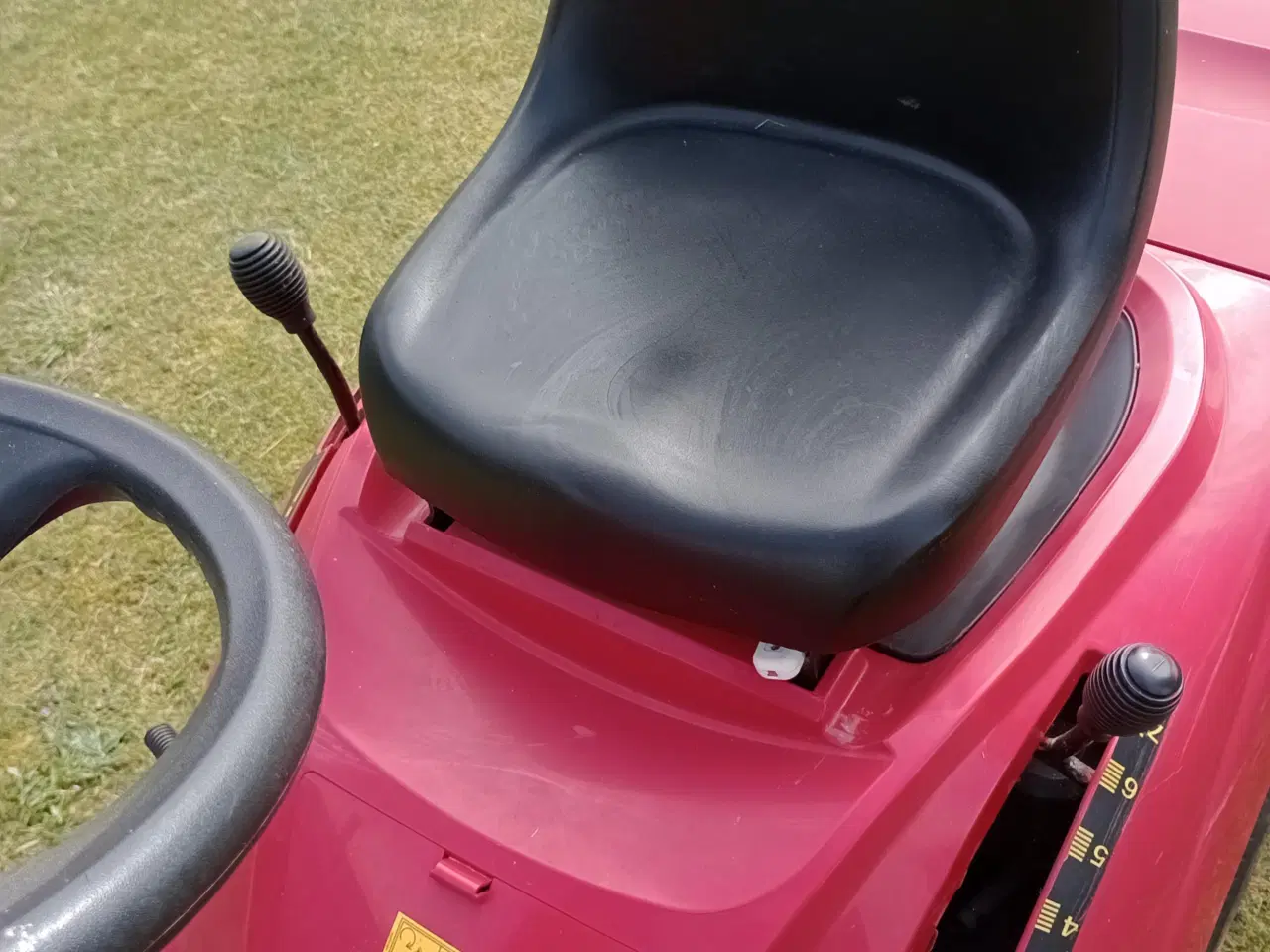 Billede 9 - Plænetraktor Massey Ferguson