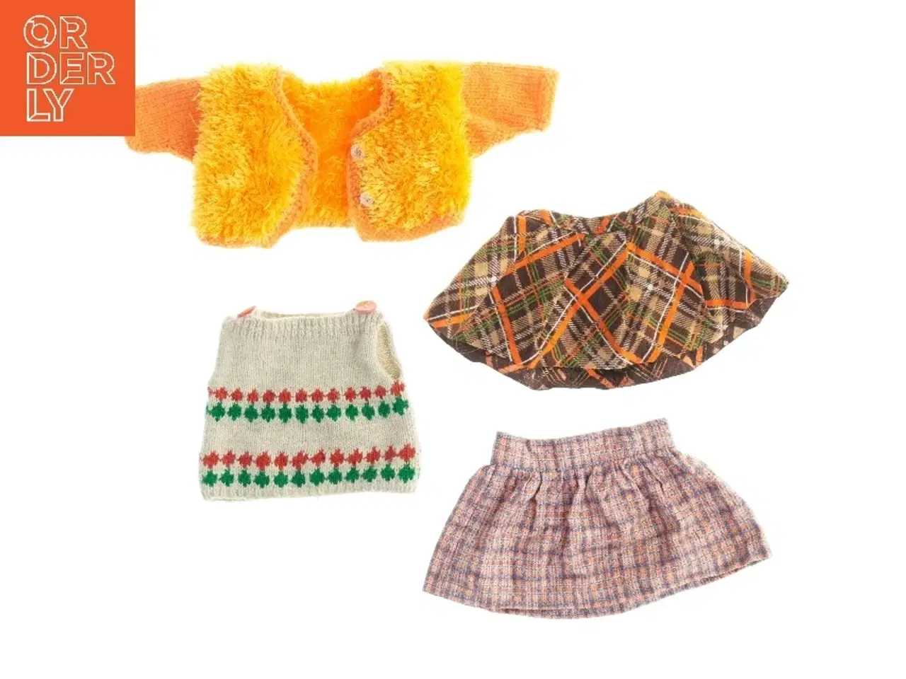 Billede 1 - Dukketøj assorteret (str. 15 x 17 cm og 14 x 14 cm)