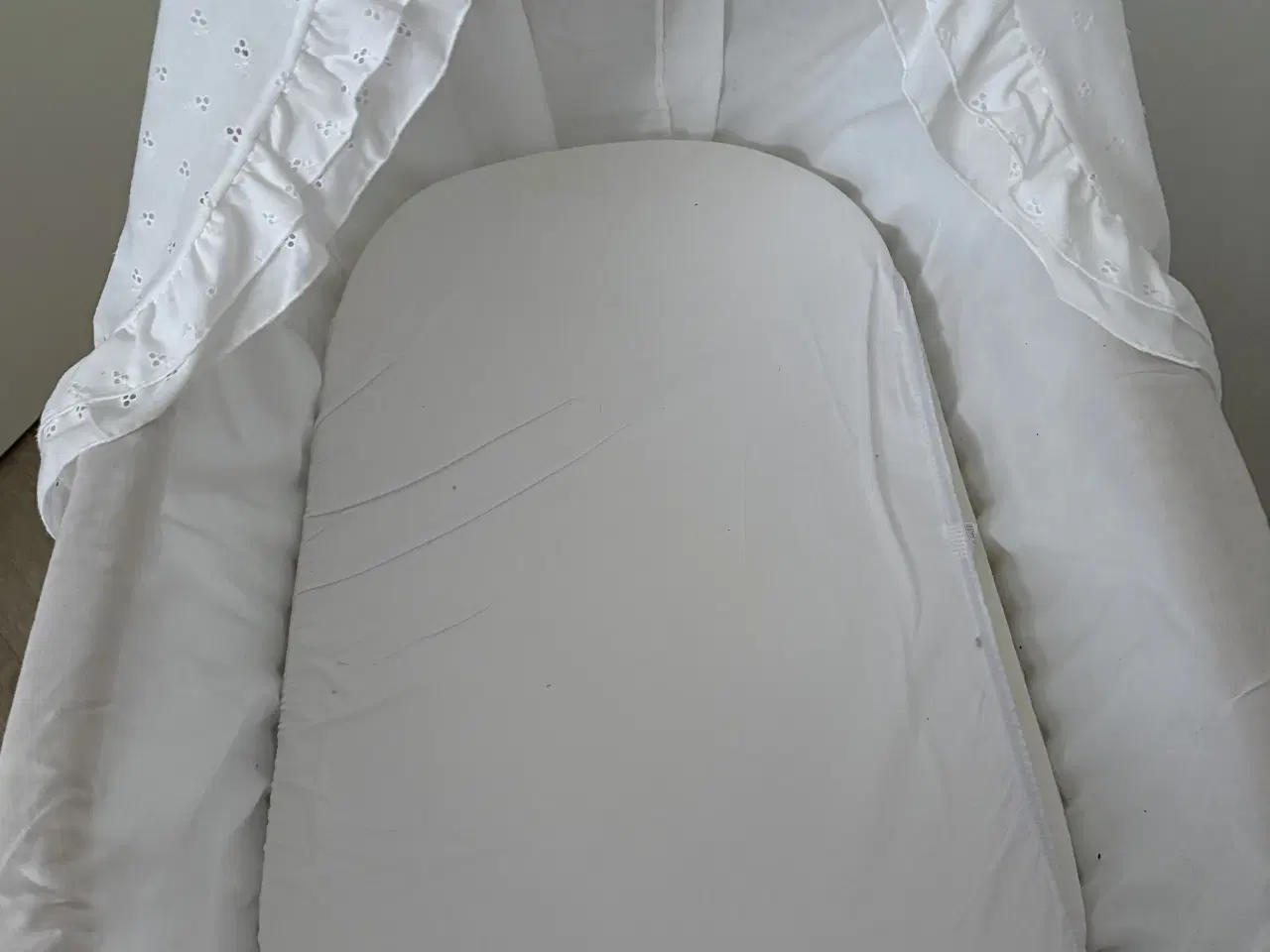 Billede 3 - Babyseng på hjul