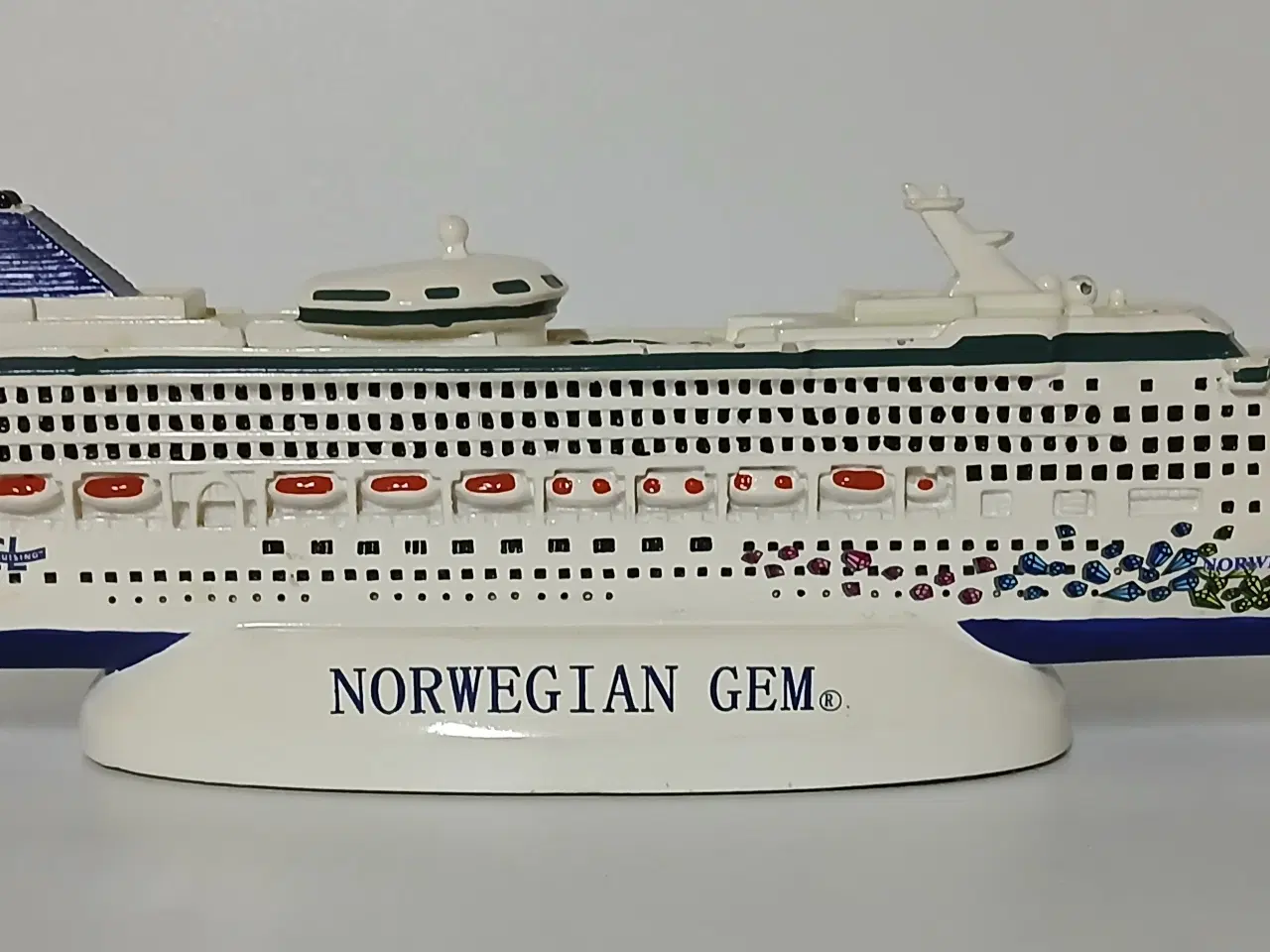 Billede 3 - Modelskib Norwegian Gem 