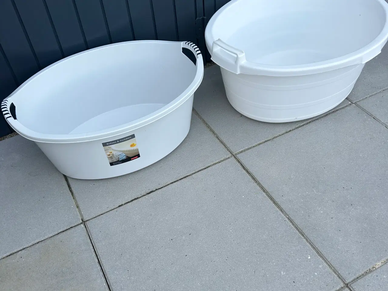 Billede 1 - Børne/baby badekar 2 stk.