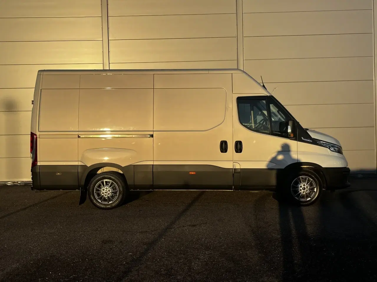 Billede 8 - Iveco Daily 3,0 35S21 12m³ Van AG8