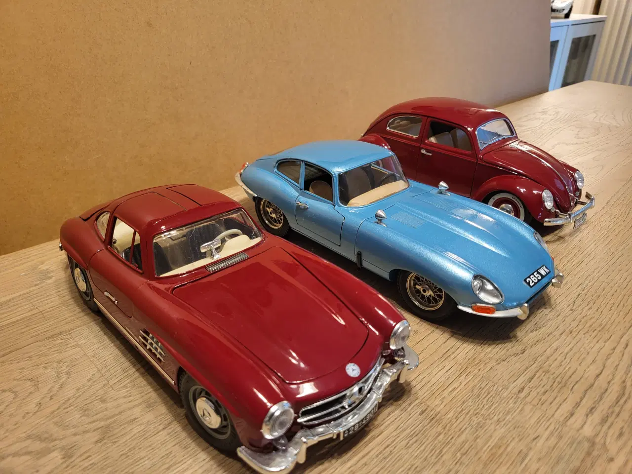 Billede 4 - Modelbiler 3 stk. 500 kr. 1:18