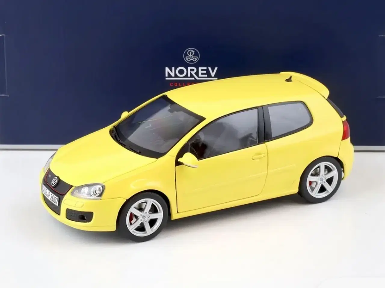 Billede 1 - 1:18 VW Golf GTI V 2007