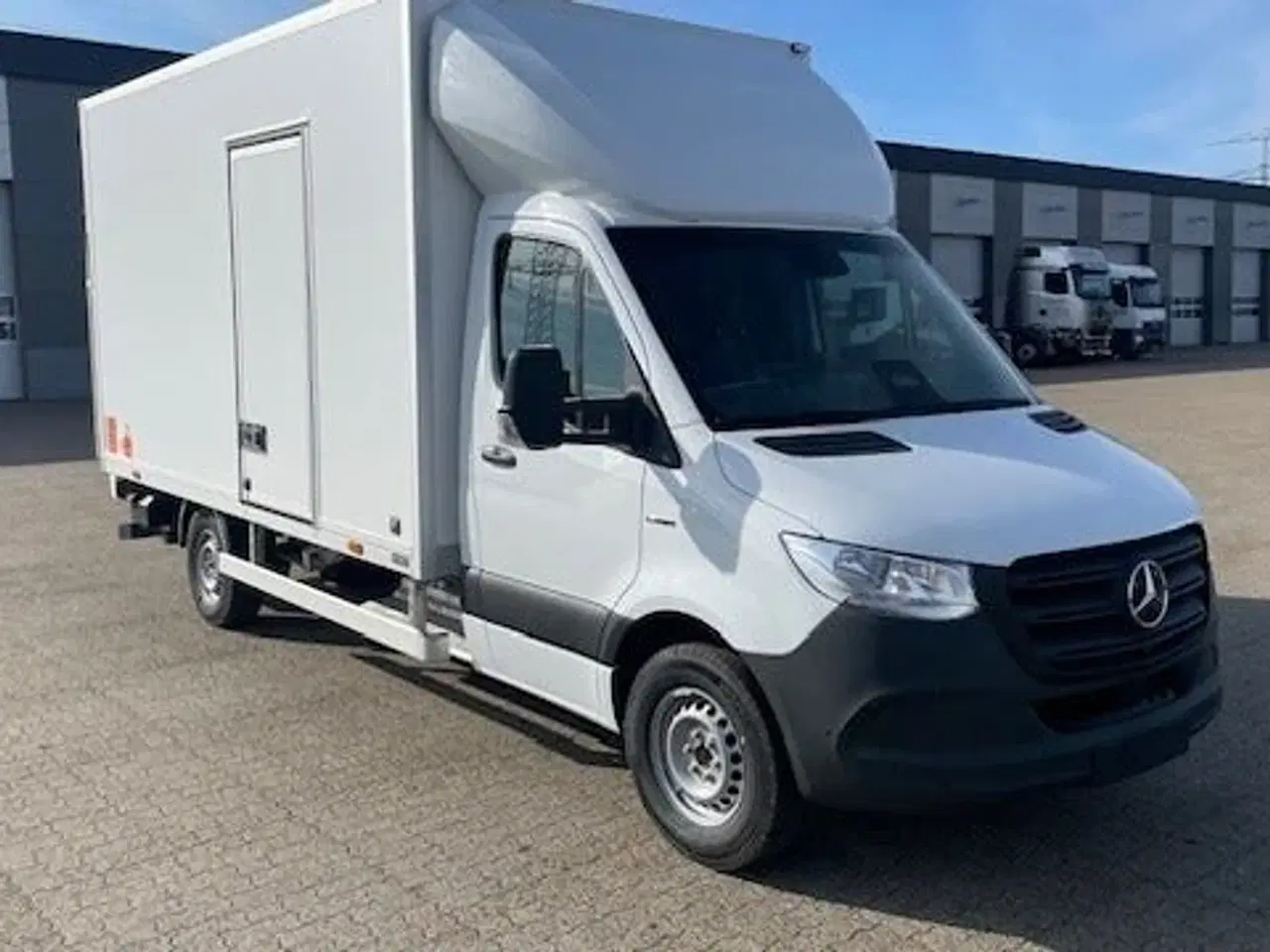 Billede 3 - Mercedes eSprinter 420 113 A3 Chassis PRO