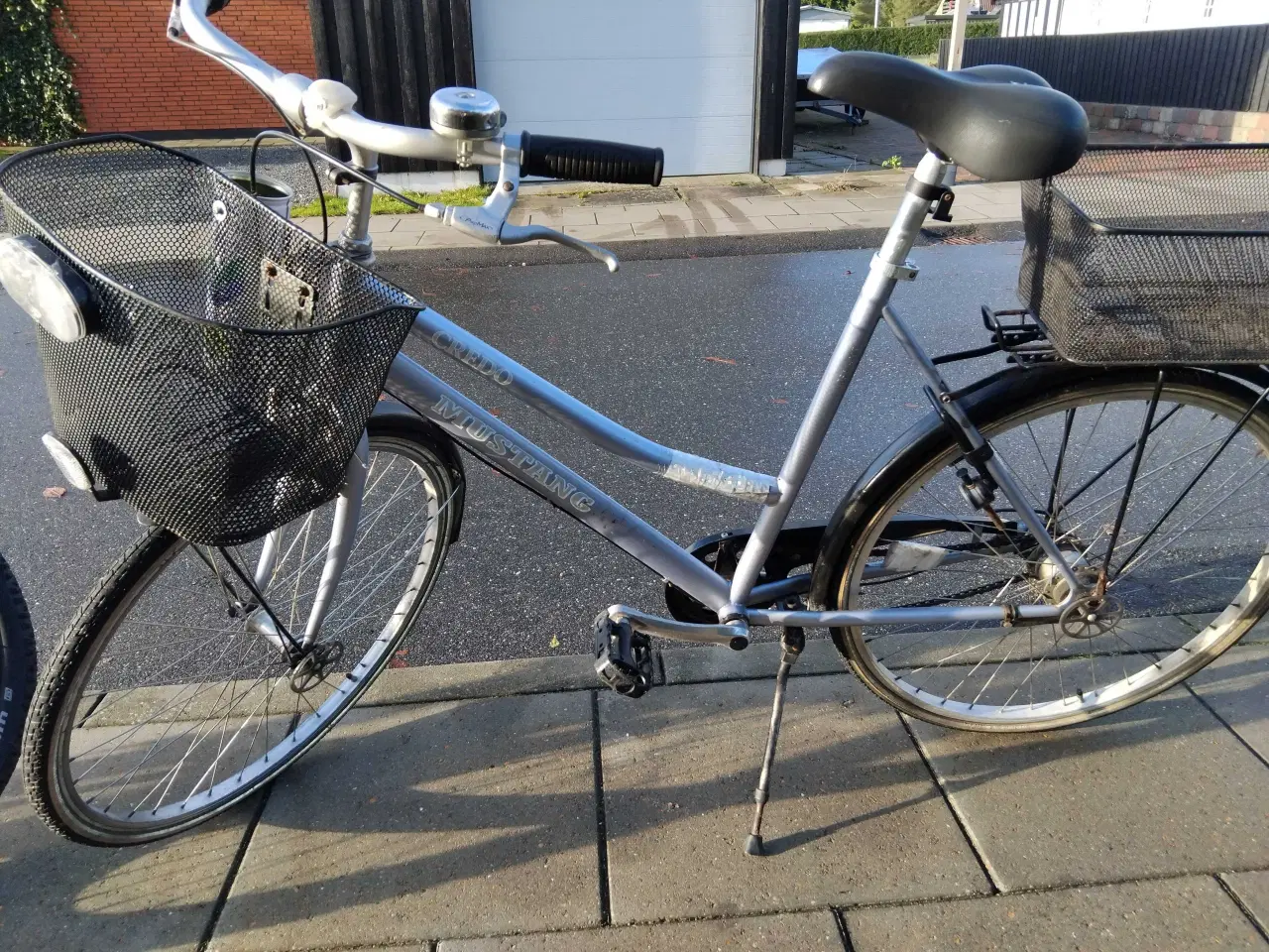 Billede 2 - Fin pige/ dame cykel. 75kr