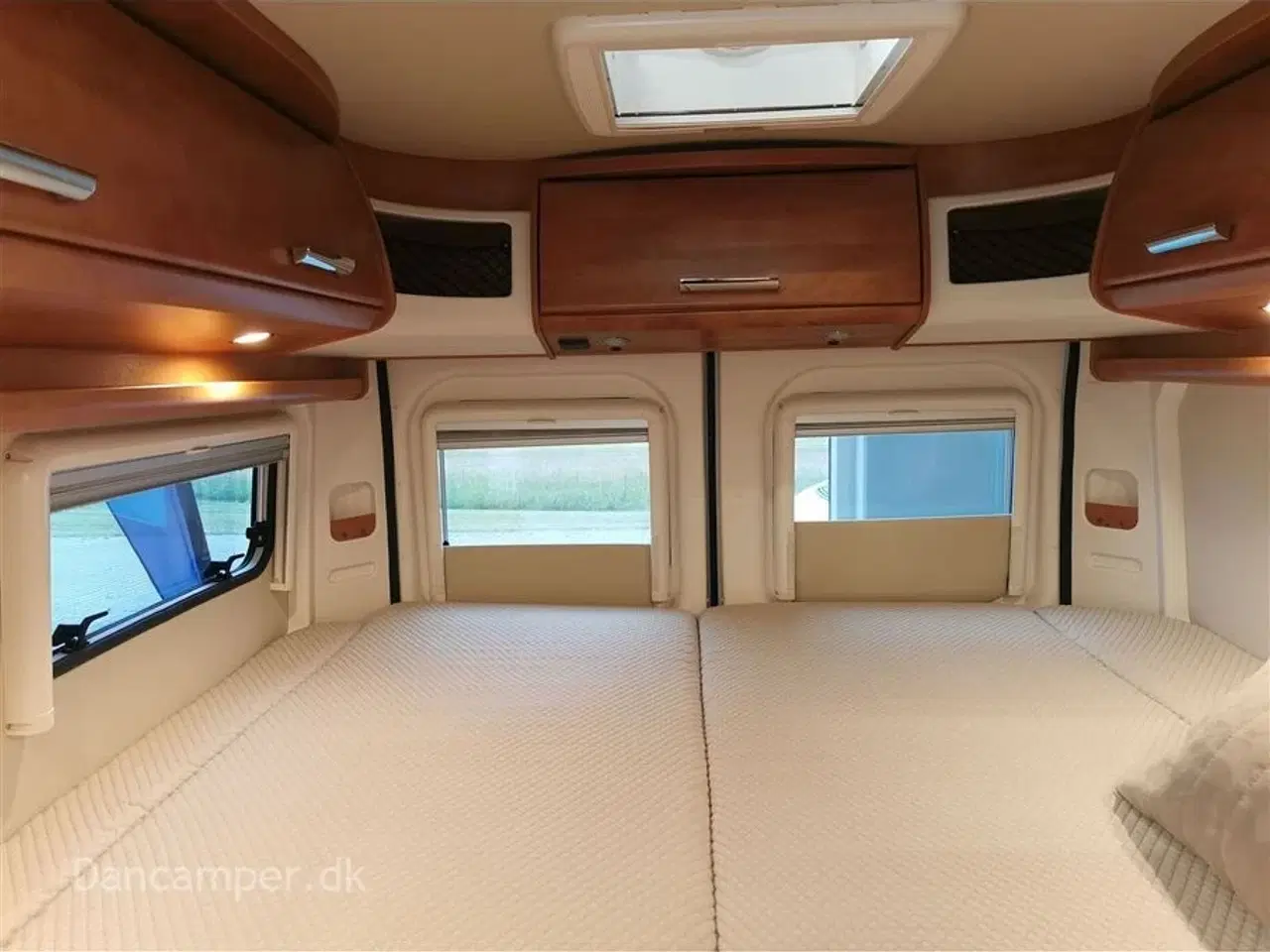 Billede 22 - 2020 - Carthago premium van 640 LE   Luksusvan, 140Hk   9-trins Automatgear, enkeltsenge, alufælge, navigation, træk