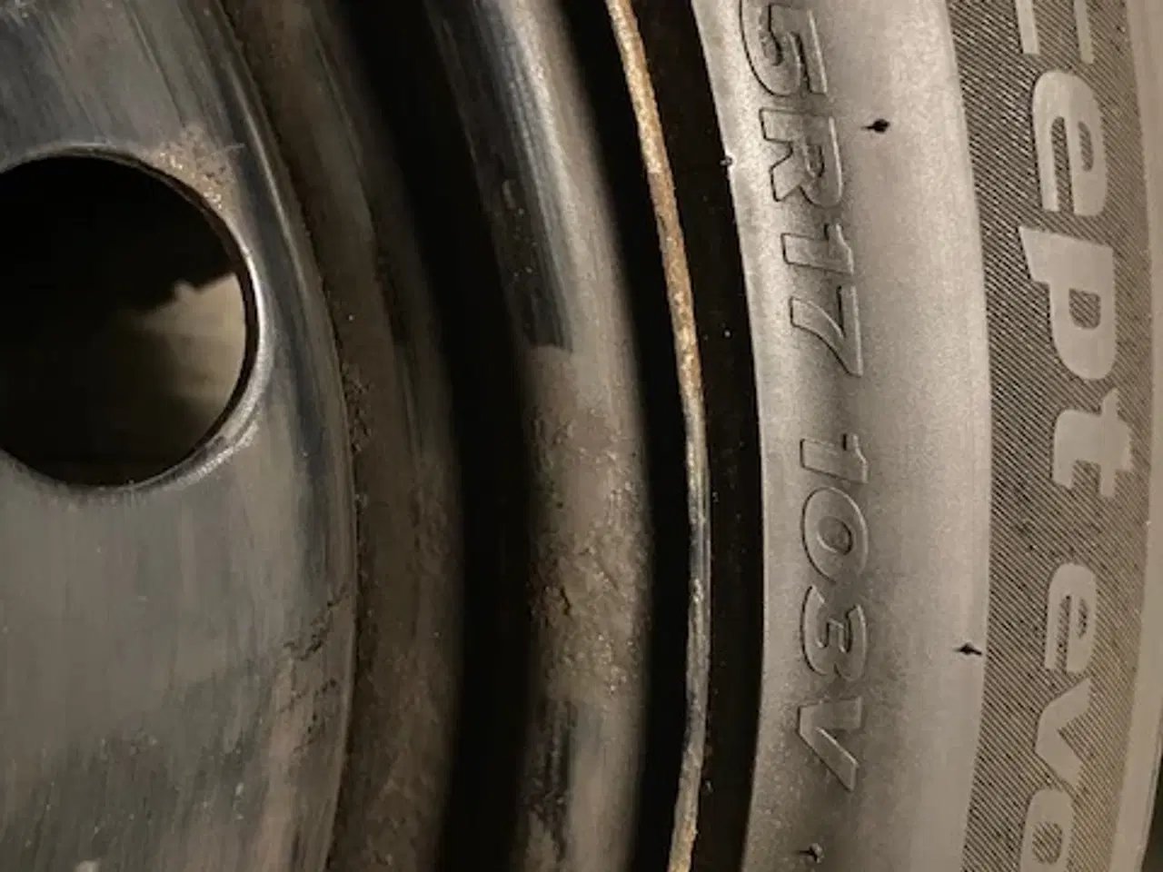 Billede 4 - Meget billig Ford S Max vinterdæk på stål fælge