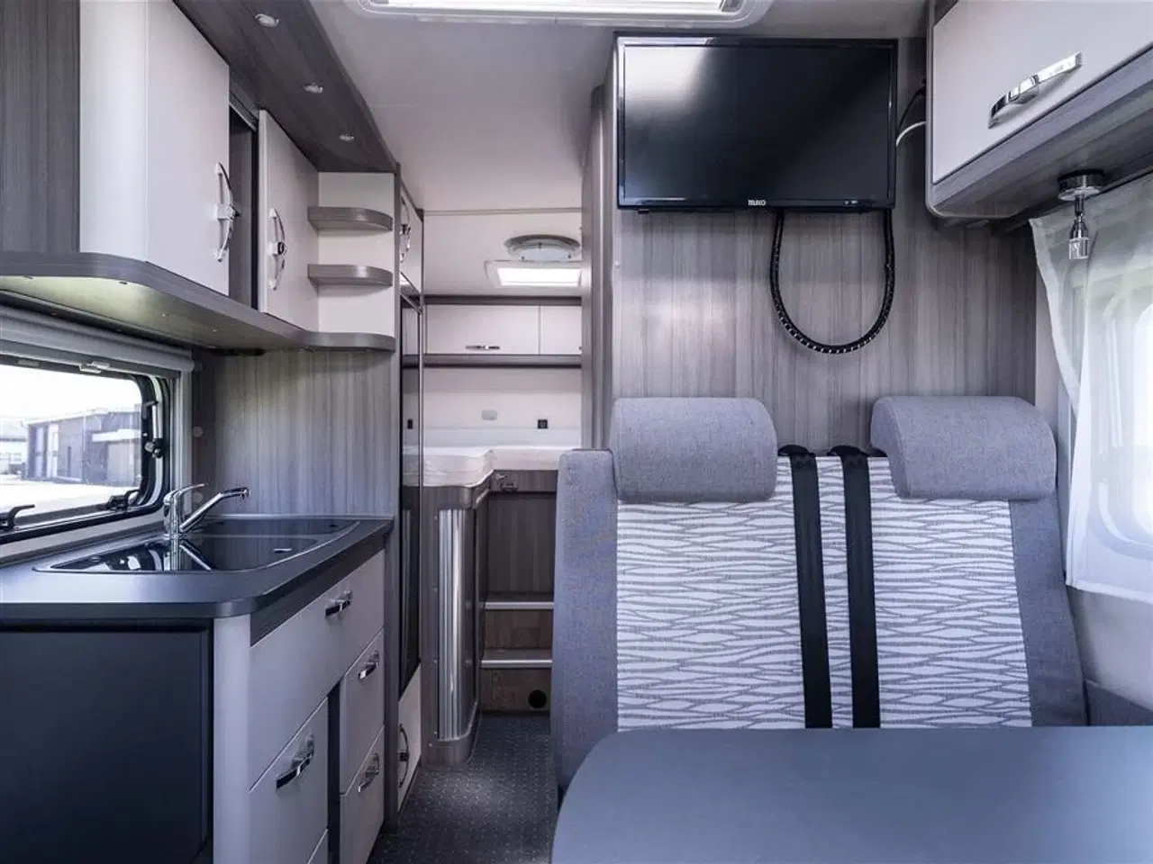 Billede 15 - 2022 - Hobby Ontour Edition V65 GE   Super velholdt enkeltsenges camper