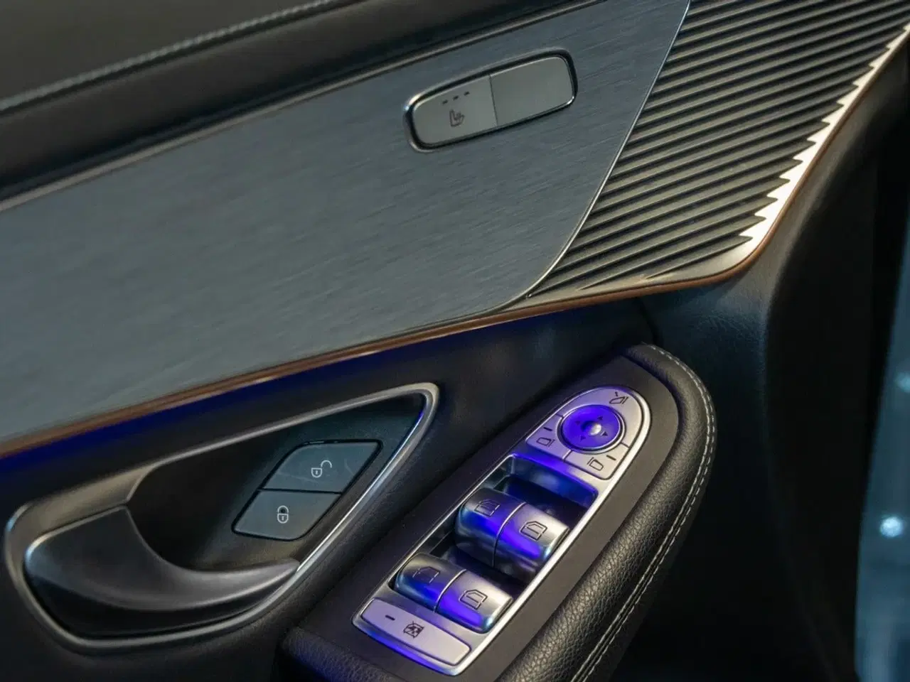 Billede 11 - Mercedes EQC400  AMG Line 4Matic