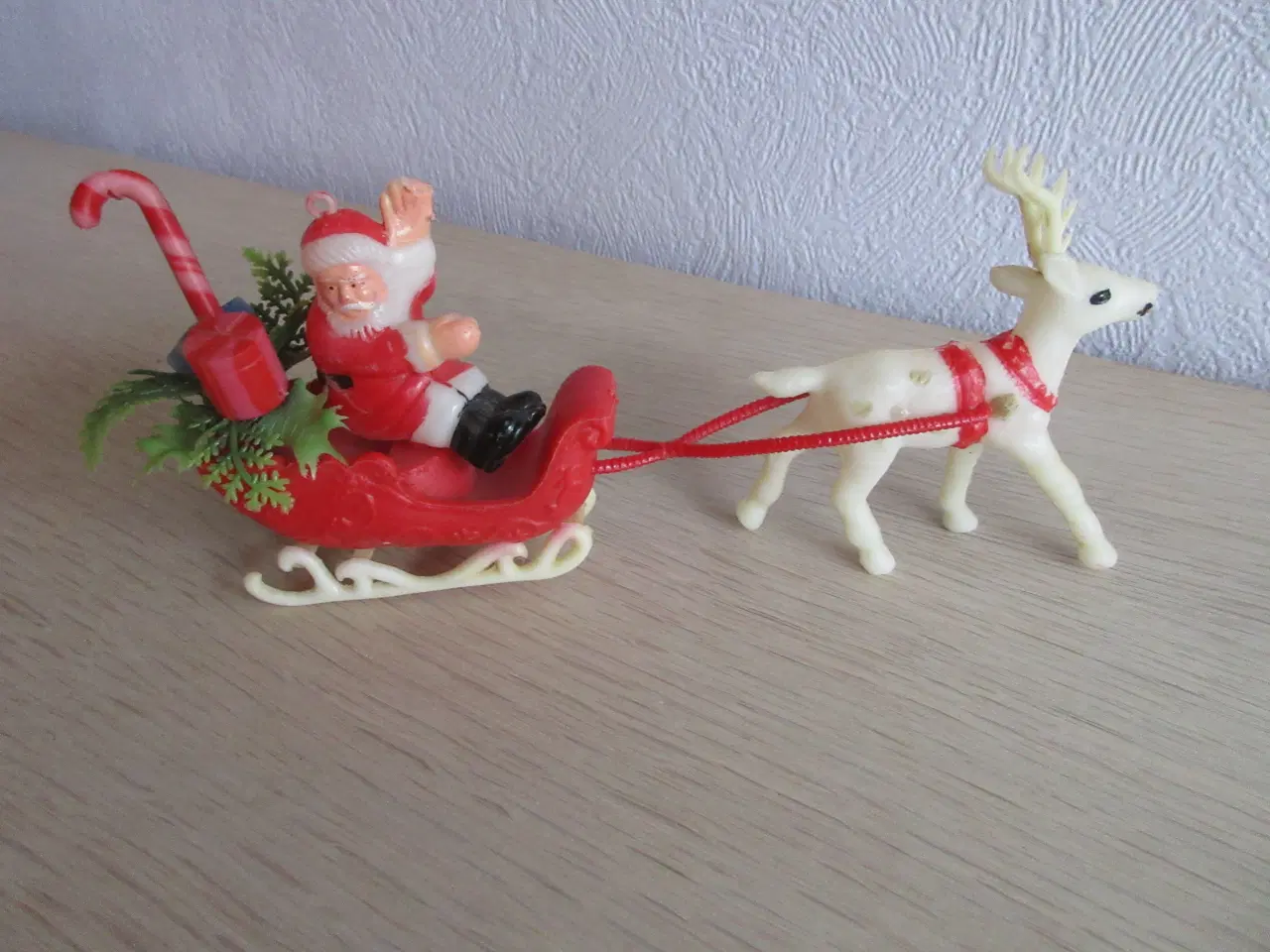 Billede 1 - GAMMEL julemand i kane med rensdyr ;-)