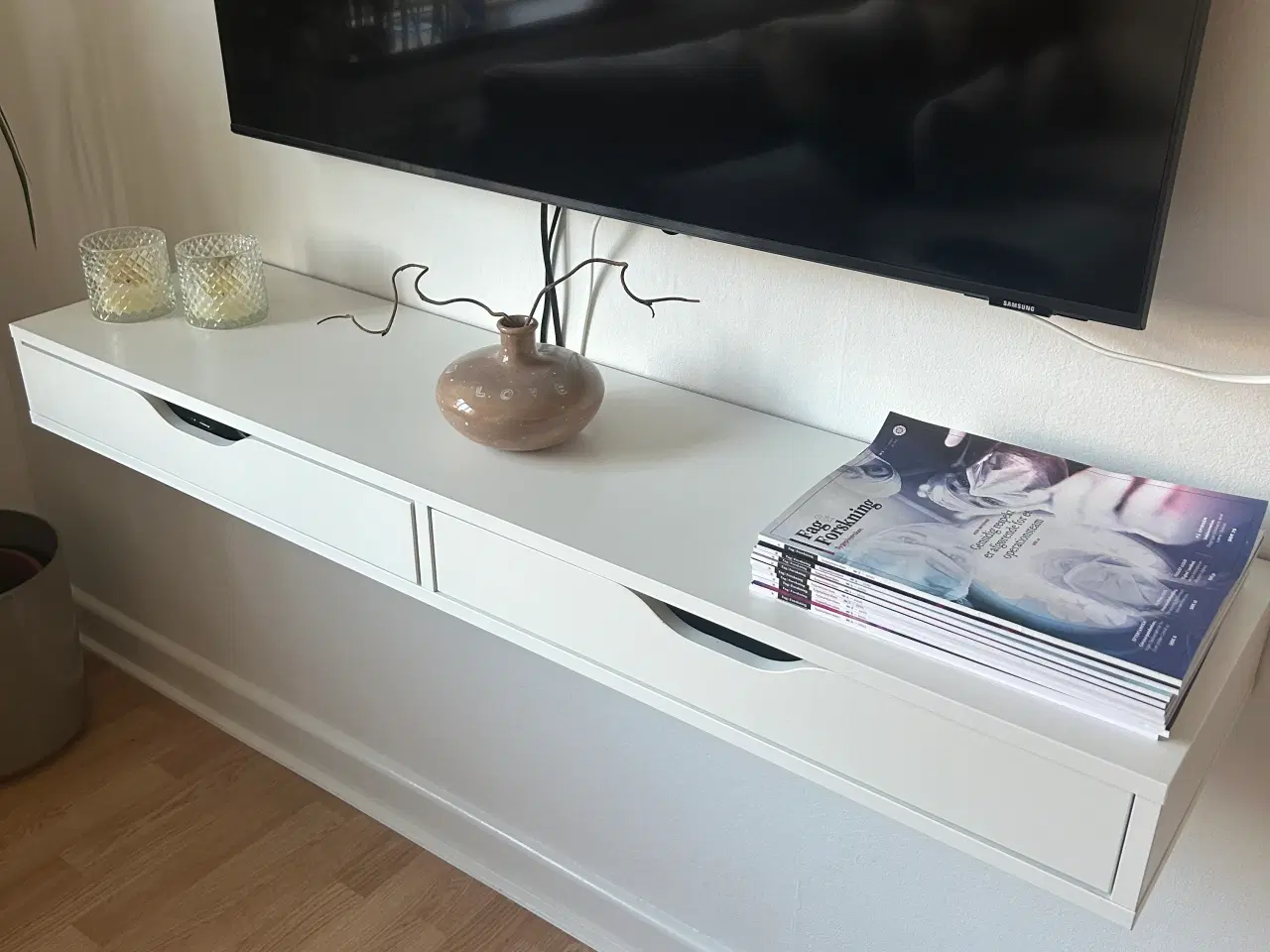 Billede 1 - Ikea tvbord