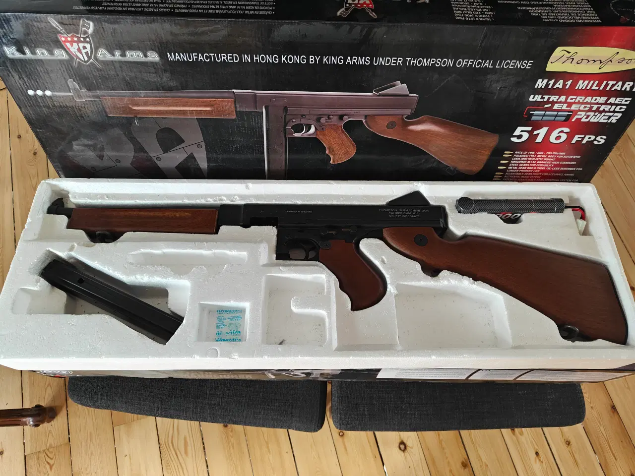 Billede 3 - Airsoft samling+ ammunitionskasse og kikkertsigte 
