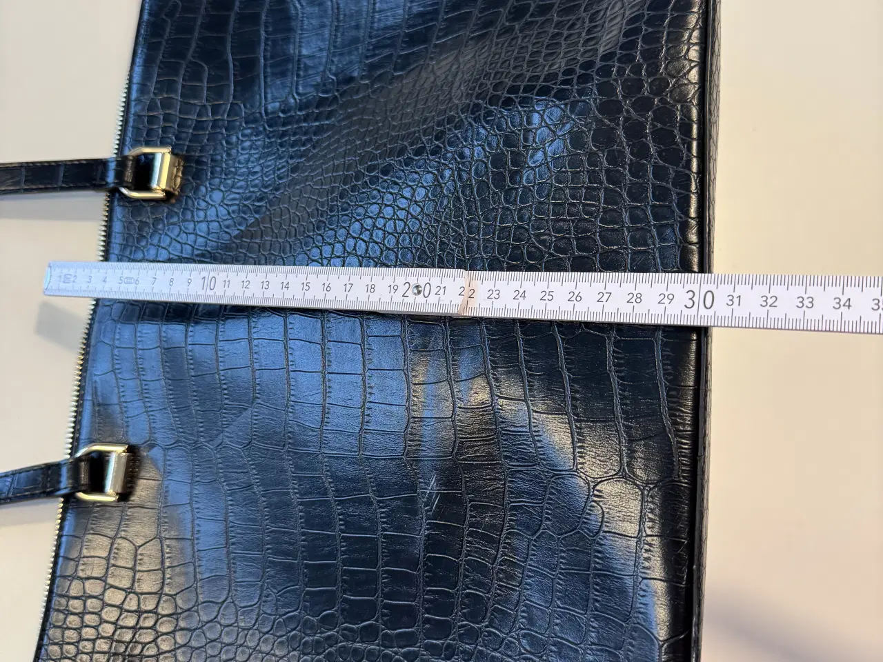 Billede 7 - Skuldertaske i kunstlæder 