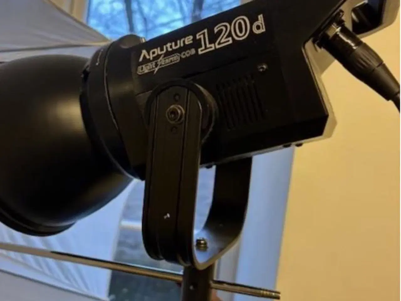 Billede 2 - Aputure Light Storm LS C120D II LED-videostudielam